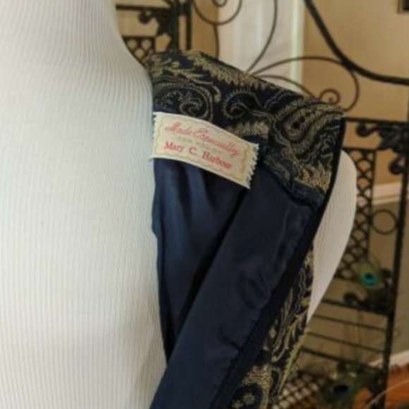 Navy Blue & Gold Paisley Brocade Sheath Dress - Picture 6 of 8